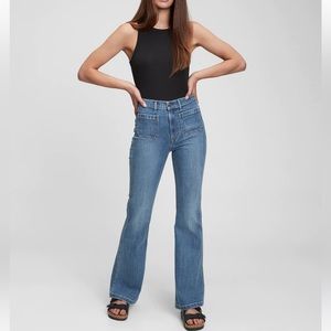 NWOT Gap High Rise 70’s Flare Jeans Sz 10 Petite